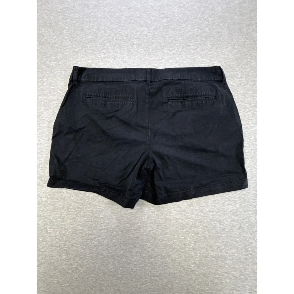 Old Navy Everyday Shorts Womens‎ 12 Black Chino Mid Rise 5 Inch Inseam Regular
